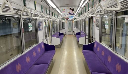 京都市営地下鉄東西線の小ささが分かる写真。
